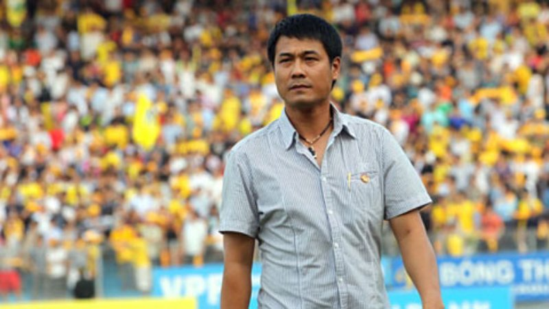Tìm hiểu lương của Nguyễn Hữu Thắng tại đội tuyển QGVN